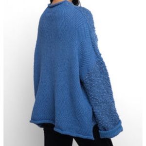 Free People Cuddle Up Pullover